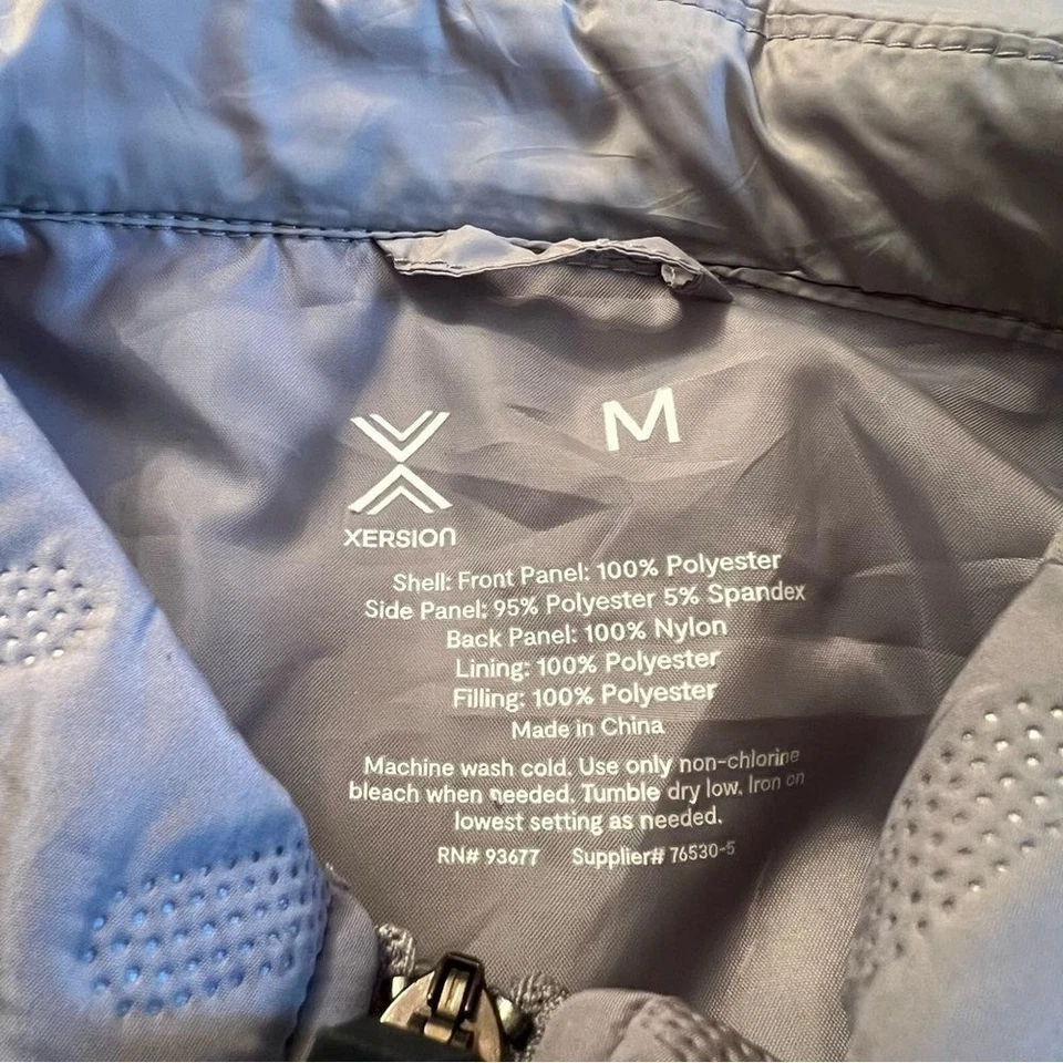 NWT! Xersion grey light weight vest. Size medium - Image 3 of 4