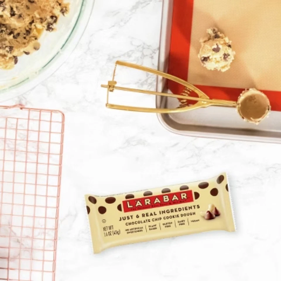 Barra de masa para galletas con chispas de chocolate Larabar Foto 4 de 4