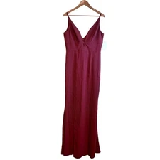 NWT Dress the Population Deep V-Neck Sz L Viola Burgundy Formal Maxi Gown Dress