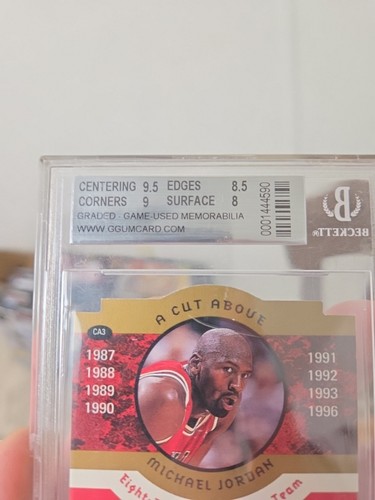 1996-97 Collector's Choice Michael Jordan CA3 Player Worn Jersey BGS NM/MT 8.5 - Picture 5 of 6