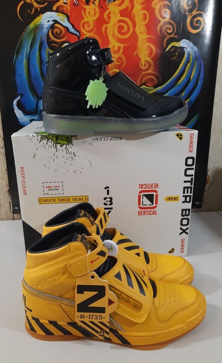 Reebok Alien Stomper Mid Powerloader X Aliens Reebok Alien Stomper Mid Powerloader X Aliens