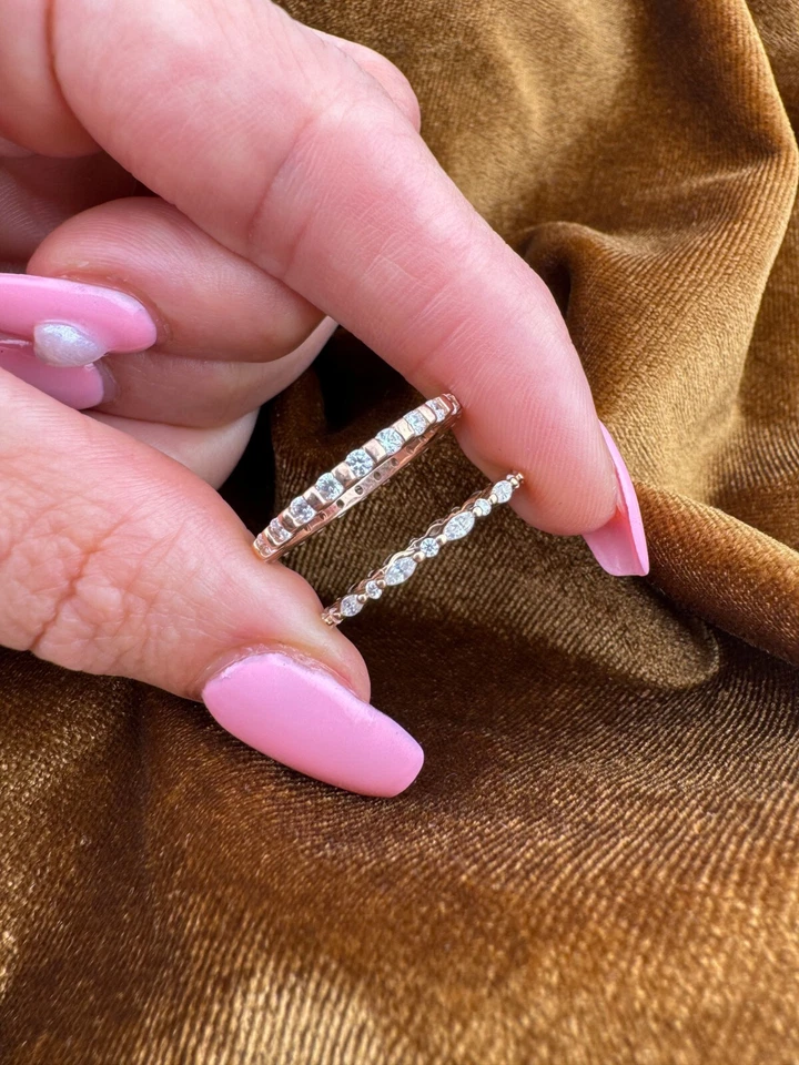 Dainty Vintage 18 Karat Rose Gold CZ Eternity Band Set Size 6.5-6.75 - Image 4 of 4
