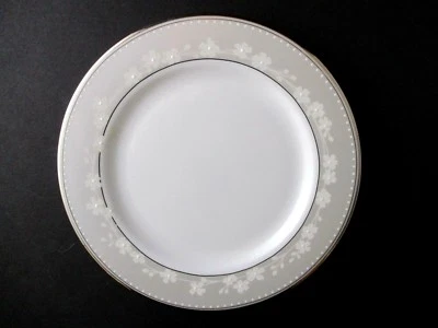 LENOX BELLINA - PLATINUM TRIM - BREAD & BUTTER PLATE 6 1/4" 0806F