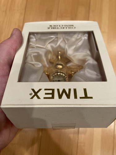 TIMEX Sammlerstück Mini-Uhr Flugzeug Vintage Brandneu - Bild 7 von 12