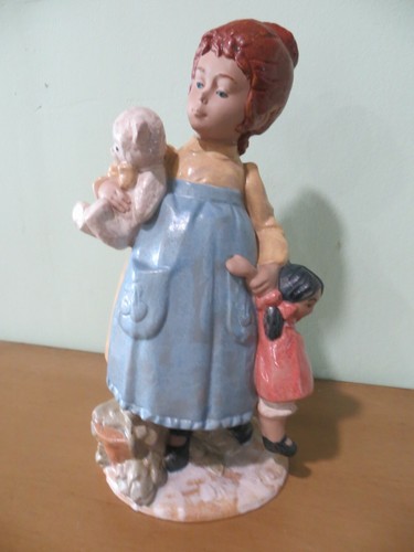 NADAL HAND CRAFTED SPANISH PORCELAIN GIRL & TEDDY BEAR & DOLL FIGURINE SCULPTURE
