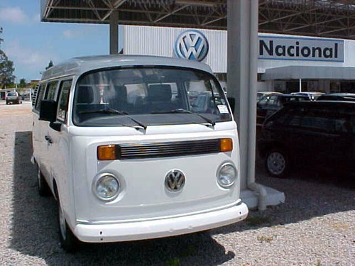 VW TYPE 2 BUS 1968-1979 BAY STANDARD AKA CAL LOOK WINDOW RUBBER KIT - Picture 2 of 5