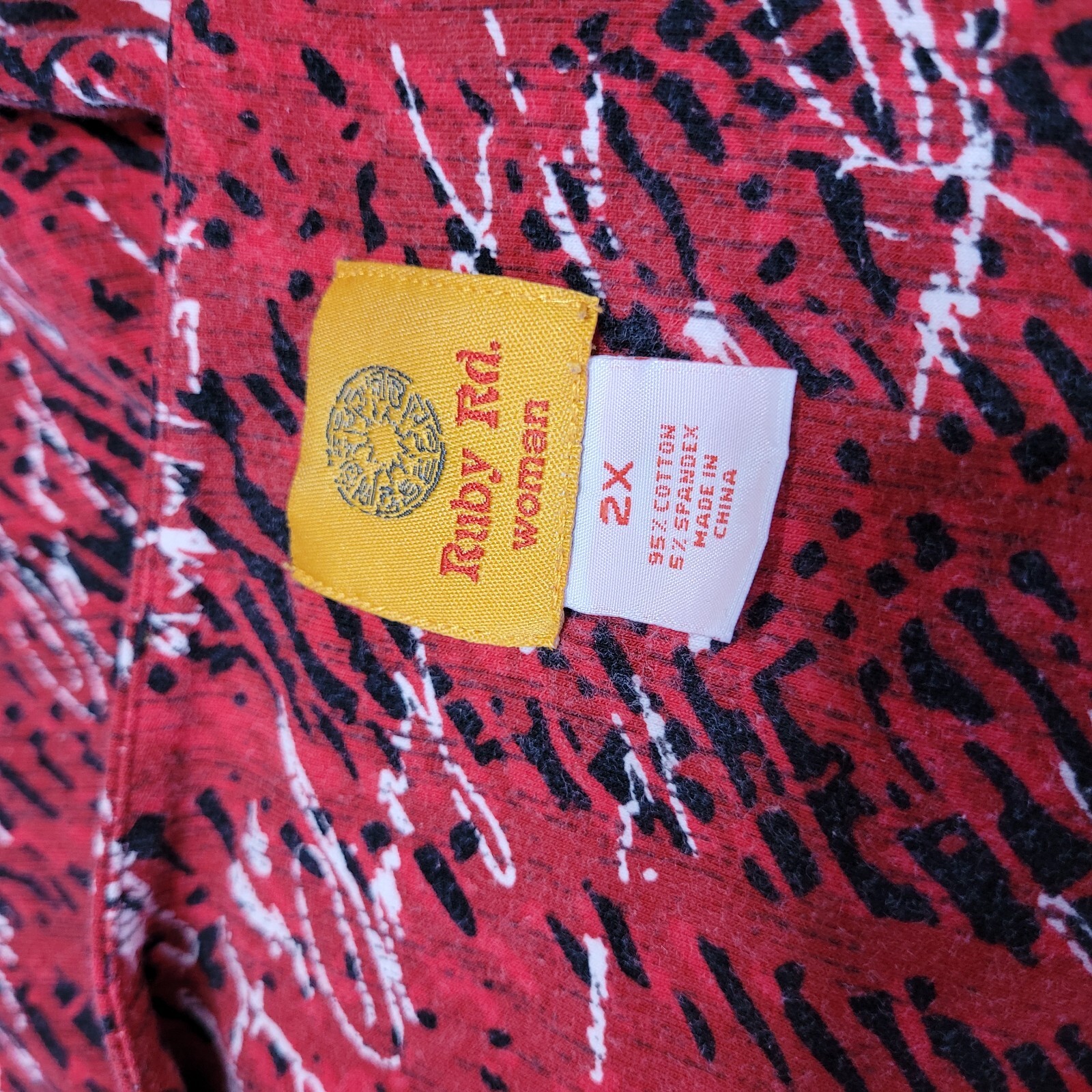 Womans Pullover Tunic Ruby Rd. Red Black and Whit… - image 4