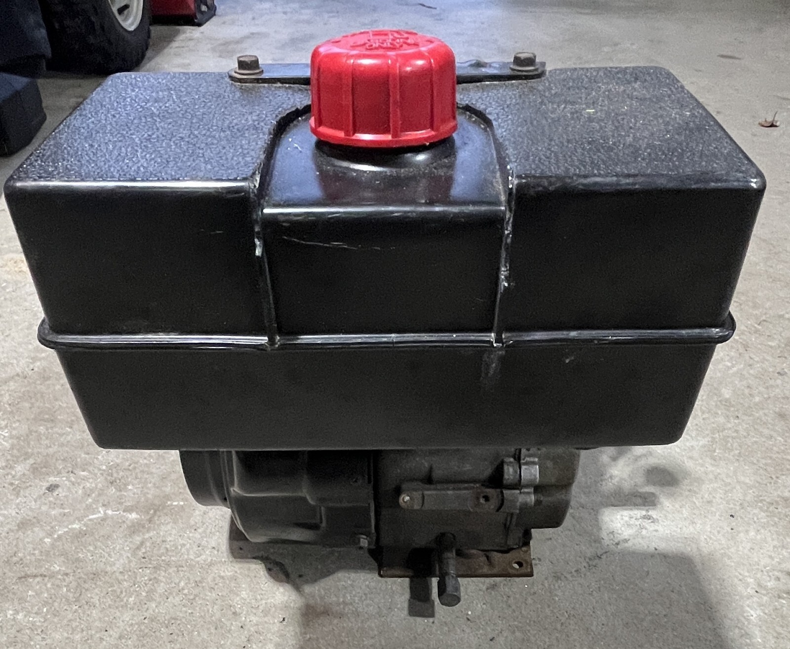 TECUMSEH HSK70 7HP SNOW KING SNOW BLOWER ENGINE 3/4" DIA OUTPUT SHAFT