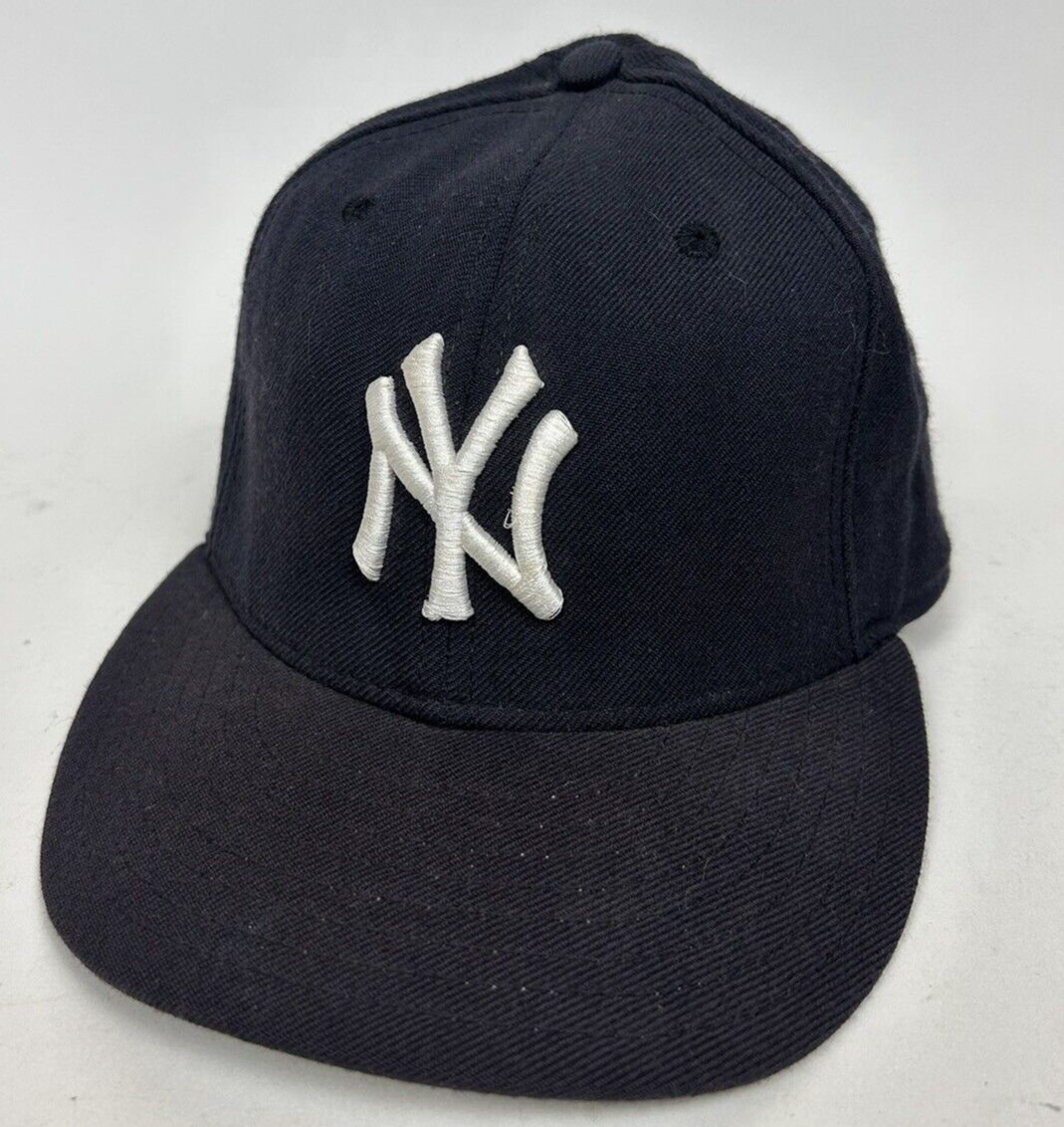 Vintage New York Yankees New Era Hat Cap Fitted Size 7 3/8 100% Wool Made In USA