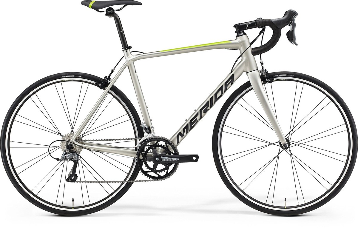 Merida Scultura 100 Road Bike 2022 - New - Silver - Size Merida Scultura 100 Road Bike 2022 - New - Silver - Size