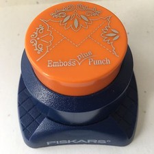 Fiskars Corner Combo Emboss  Punch - Ivy - 2388 - NEW