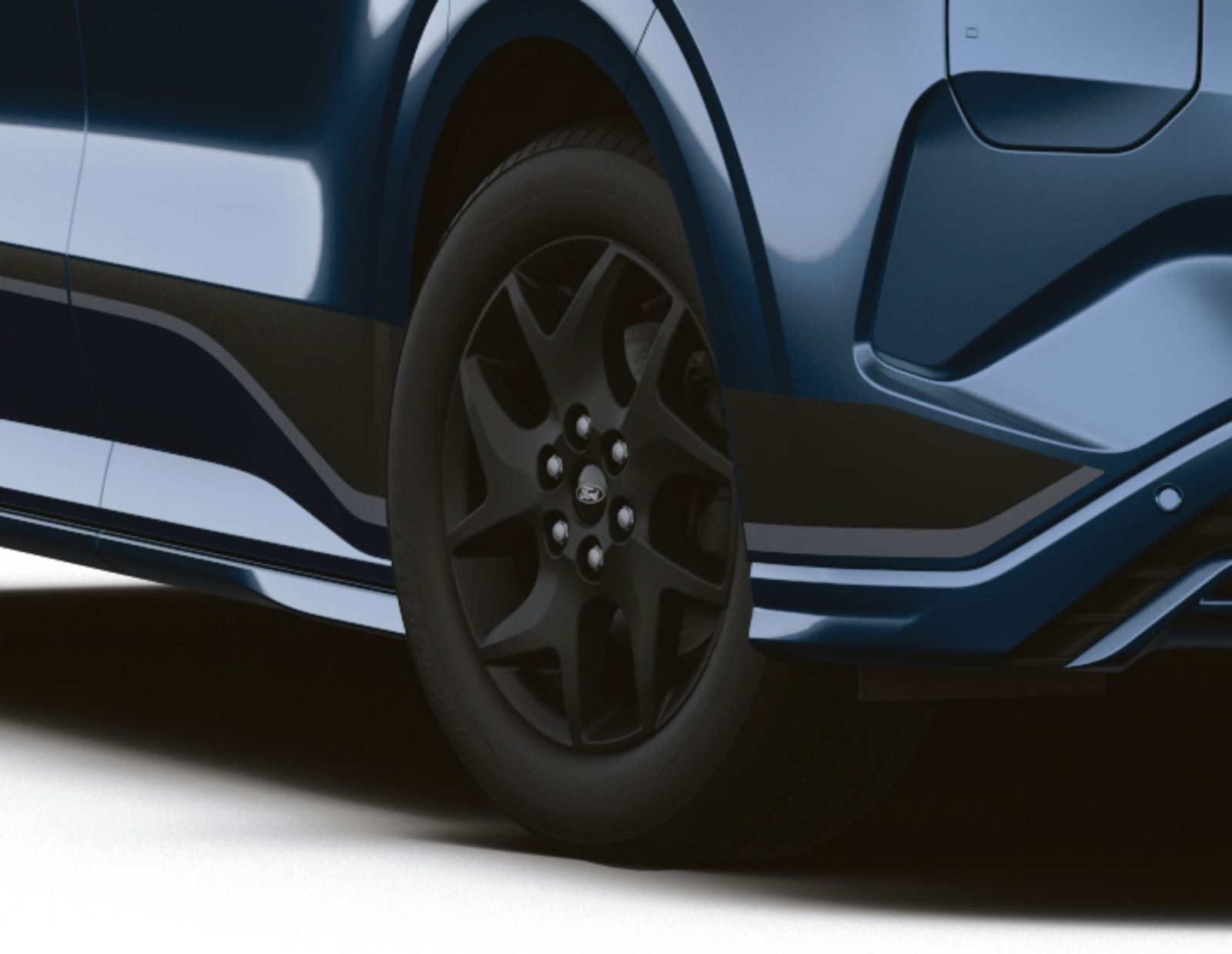 Jante alliage 17 Ford en noir mat pour un style sportif exclusif