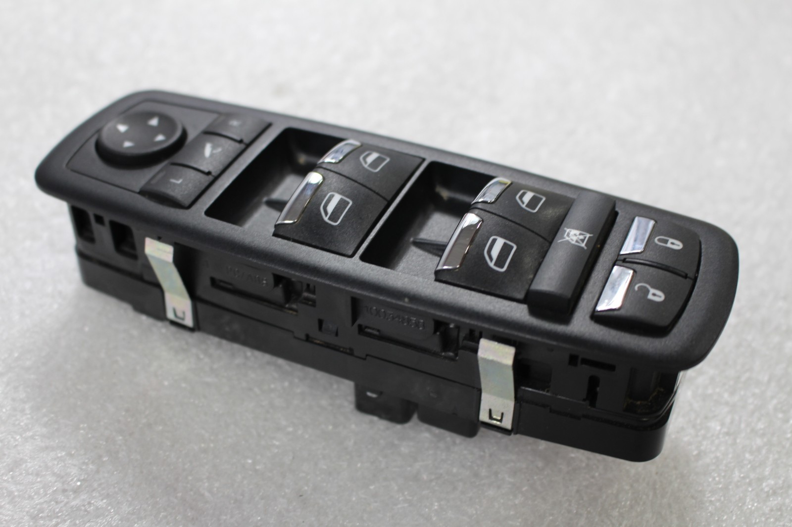 Maserati Ghibli, Quattroporte, LH, Left Front Door Switch, Used, P/N 670025406