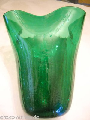 EXCELLENT CONDITION VINTAGE Blenko #404 Emerald Green Fluted Vase - 9”T ...