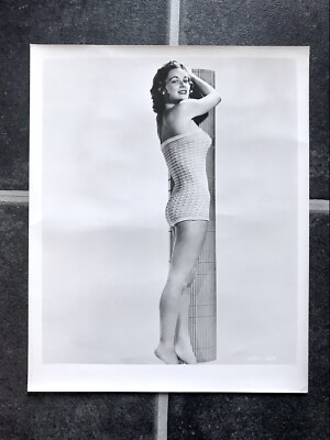 VERA MILES Original Vintage 1940 s SEXY LEGS PIN UP Movie Film Press Photo