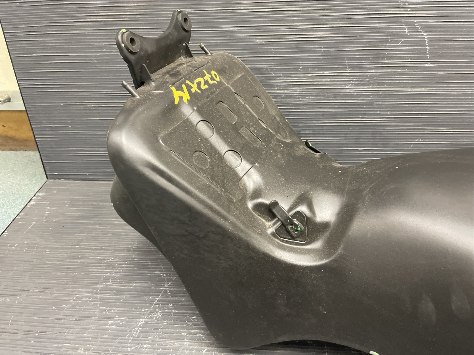 2007 Kawasaki Ninja ZX14 Gas tank fuel tank No rust 10422 eBay