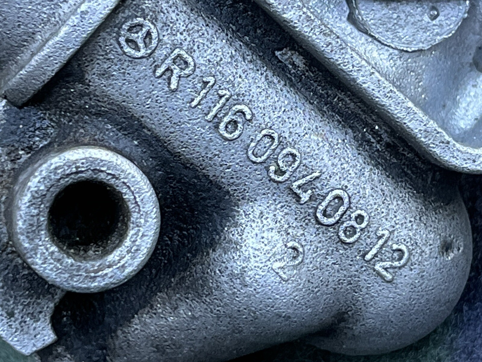 MERCEDES BENZ 380 SL R107 Air Inlet to Cold Start Valve Housing R