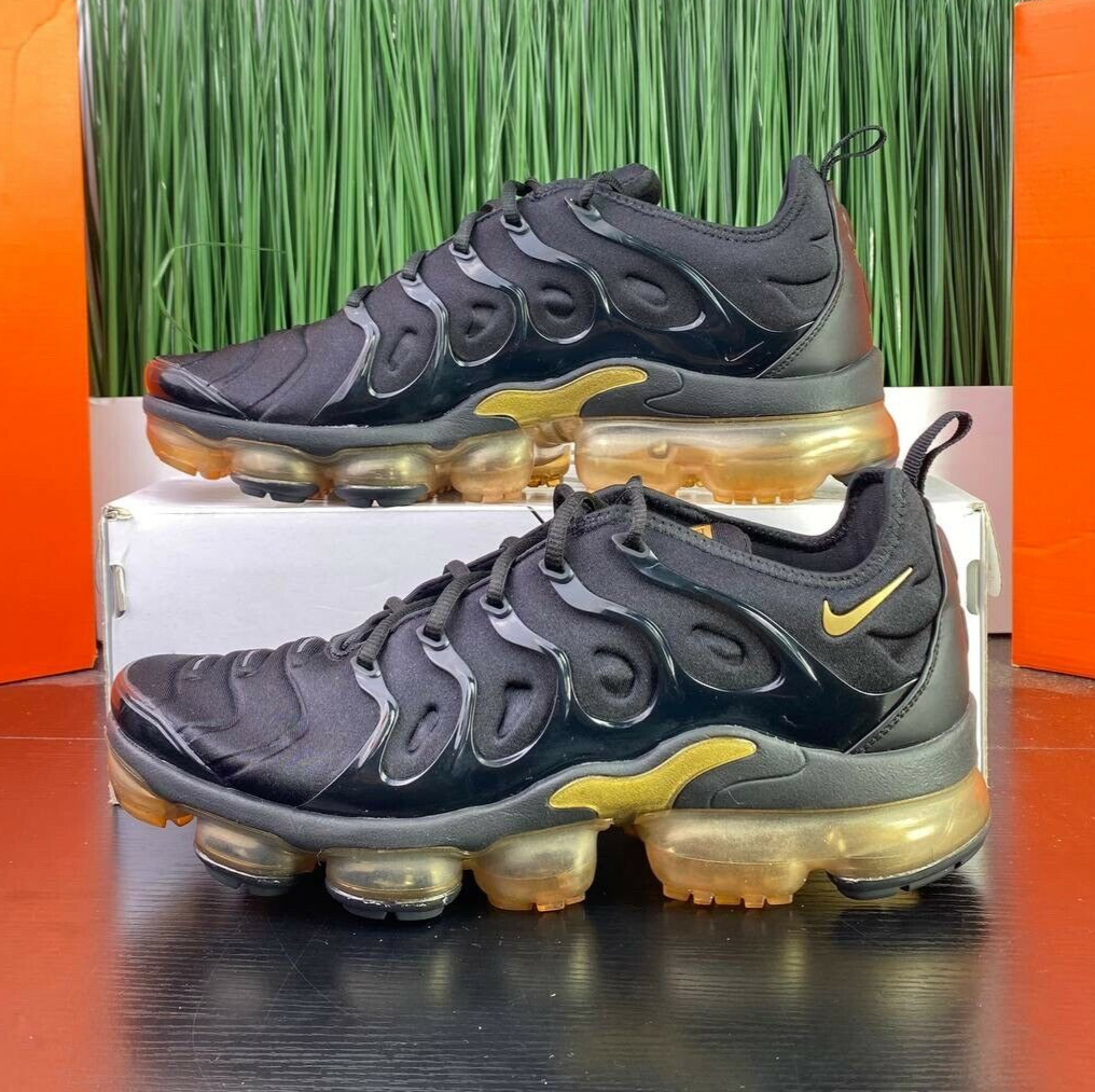 Nike Air VaporMax Plus Black Gold 