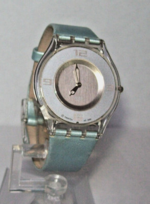 Swatch Skin Classic Wafer-Thin  Swiss Watch fits 5.75''--7.75'' Looks Runs Great