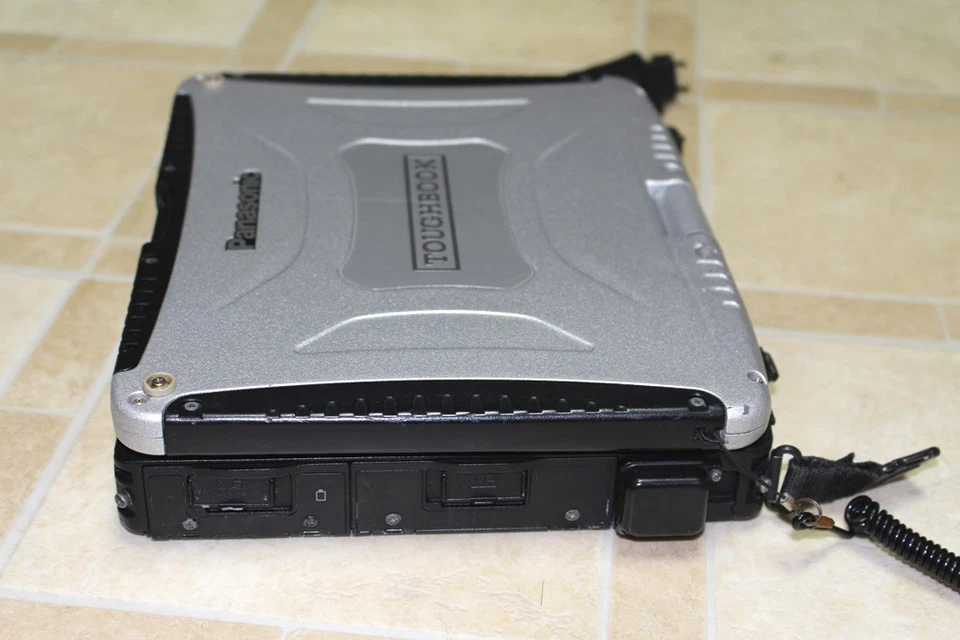 CF-19 MK3  TOUCHSCREEN WIND 7PRO 32 BIT GPS, OFFICE , 2GB , 128 SSD - Image 4 of 4