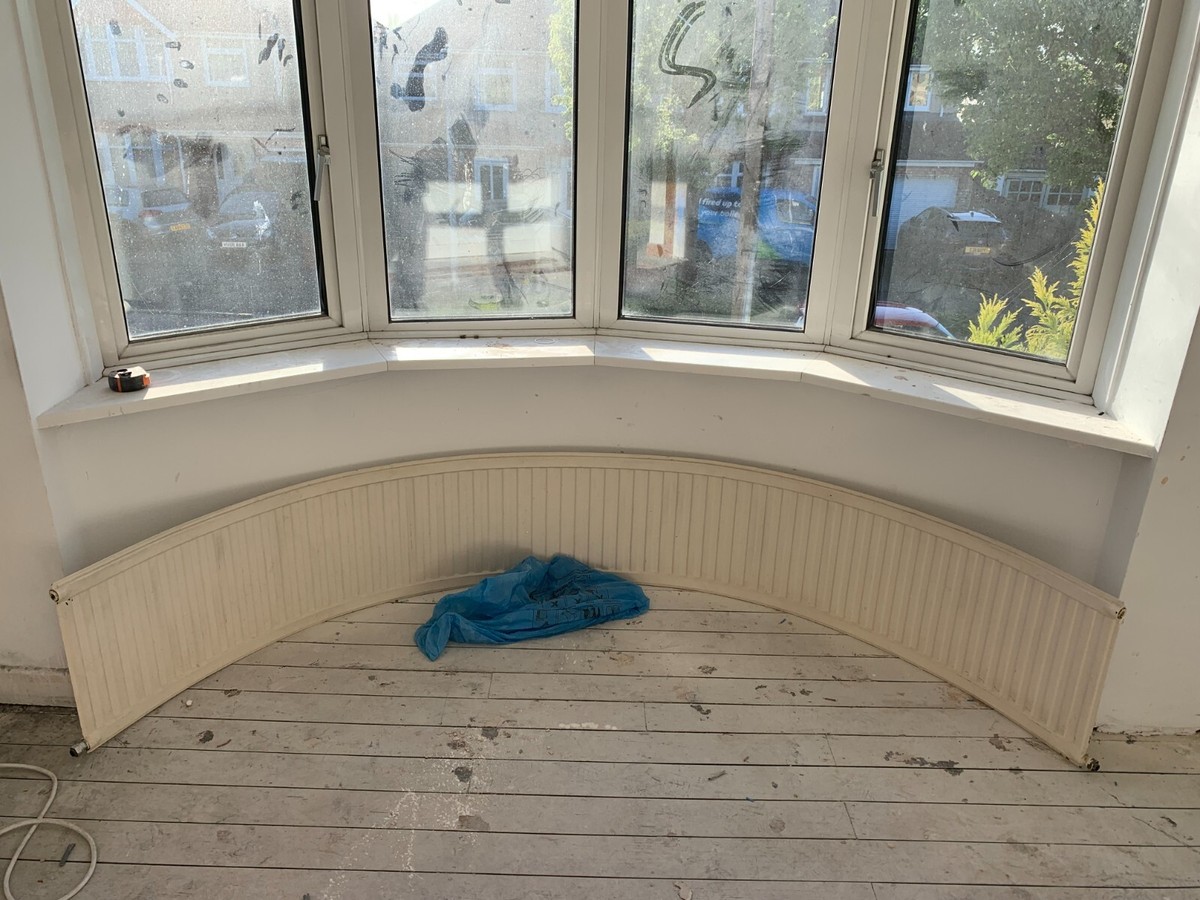 Single Curved Panel Radiator For Bay Very Good Used Condition