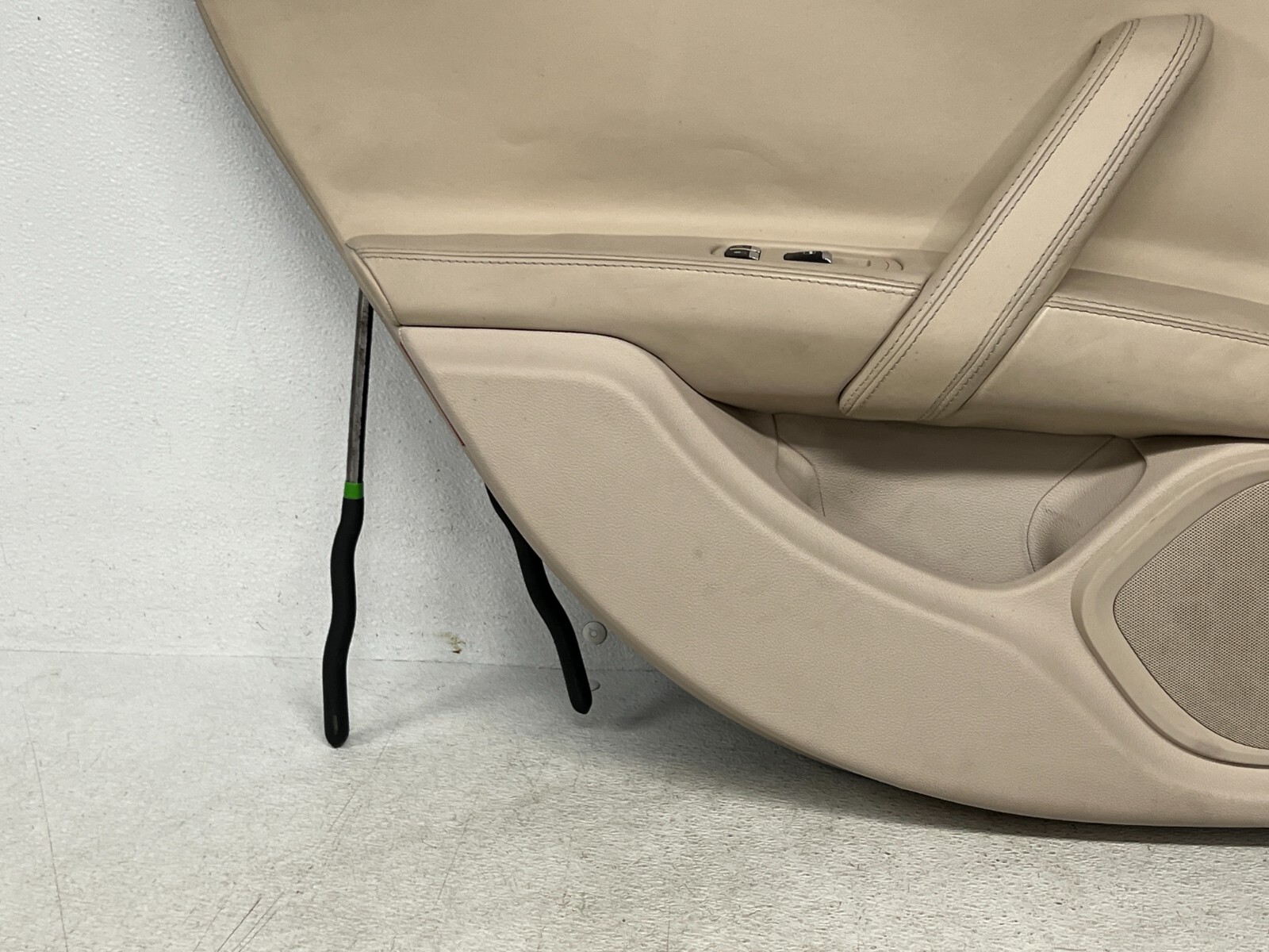 ⭐2014-2020 MASERATI GHIBLI SQ4 REAR LEFT DRIVER INTERIOR DOOR PANEL OEM LOT2531