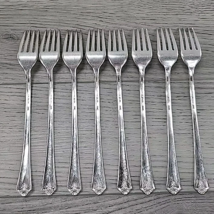 Tenedor de cena Holmes & Edwards Silver Plate Spring Garden - 8 piezas Foto 2 de 4