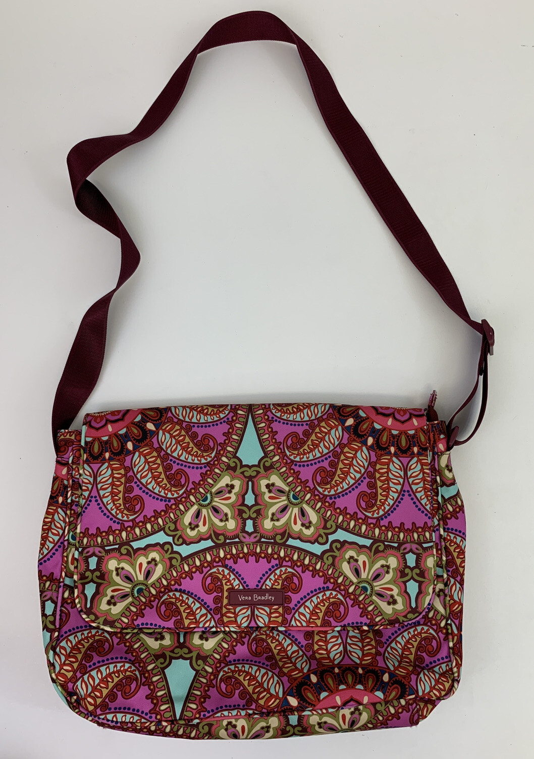Vera Bradley Lighten Up Essential Messenger Bag Resor… Gem