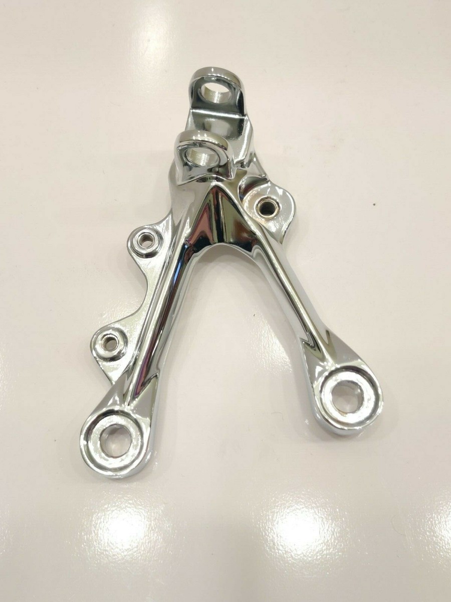 アンナ 05 06 KAWASAKI NINJA ZX6R ZX6RR FRONT LEFT FOOTREST BRACKET