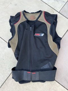 Knox motorcycle Back Protector Size large