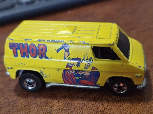 Hot Wheels Super Van Thor 1974 Vintage Yellow Blackwalls