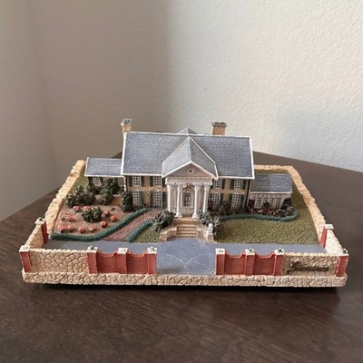 Elvis Presley Graceland Mansion Music Box  Plays ''Love Me Tender'' Collectible