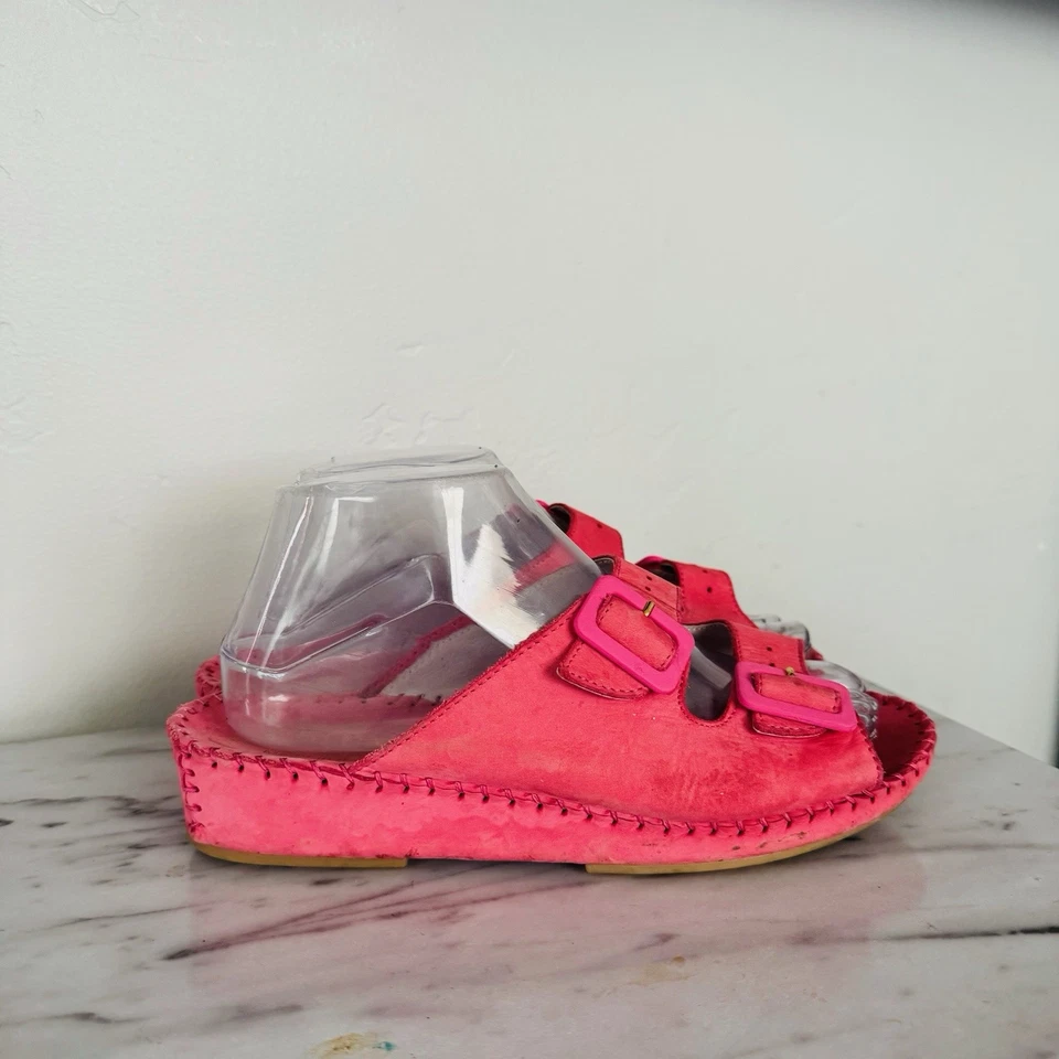 La Plume Pink Jen Suede Leather Buckle Sandals Women’s Size 7.5 - Image 4 of 4