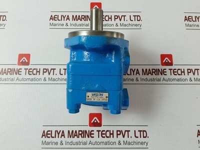VICKERS V110 35 67B IN148 Vane Pump