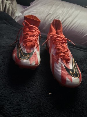 CR7 Boots LOGO:NIKE /SIZE 9 USED Once Or Twice Limited Edition