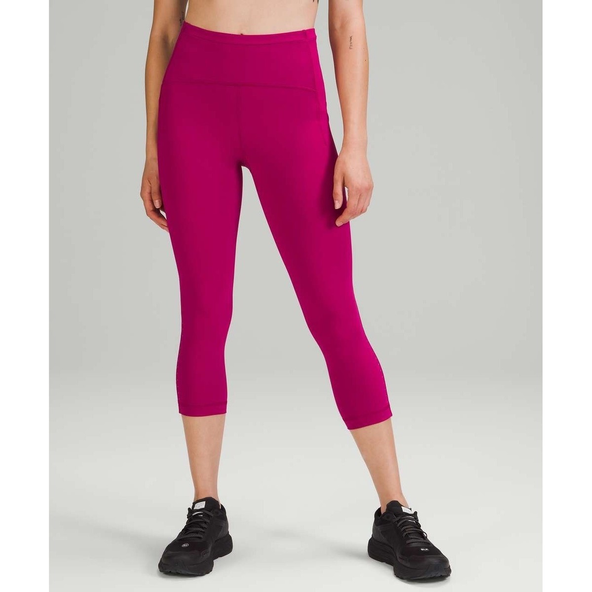 Lululemon Athletica Swift Speed High-Rise Crop 21" - Size 20