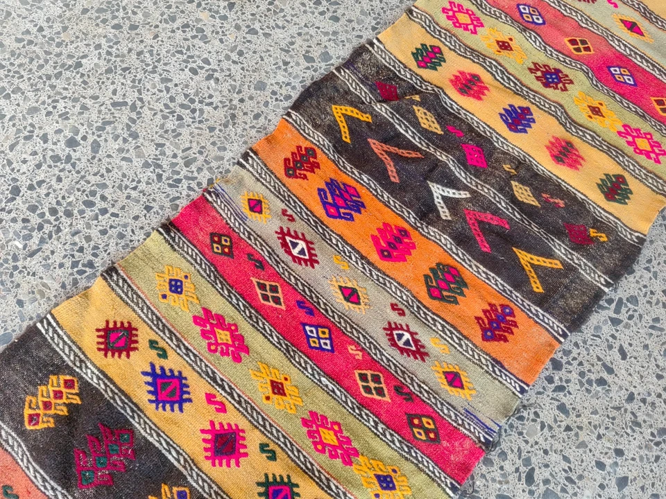 2.4x8.6 ft ANTIQUE RUNNER RUG WOOL HAND-KNOTTED vintage handmade turkish runner - Image 3 of 4