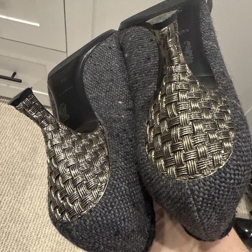 Prada tacchi in tweed UK7 IT 40 - Foto 8 di 14