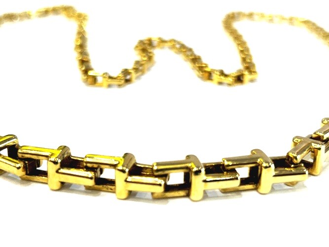 Tiffany & Co.18K Yellow HardWare Graduated Link Necklace Tiffany & Co.18K Yellow HardWare Graduated Link Necklace