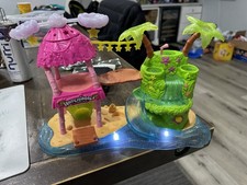 Hatchimals CollEGGtibles Tropical Party Island Playset Lights and Sound WORKS 