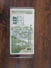 Ireland Republic, 1 pound, 1984 Queen Medb Irish Banknote. World Currency. Note.