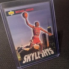 1993-94 Upper Deck - Skylights Michael Jordan #466 - NICE!