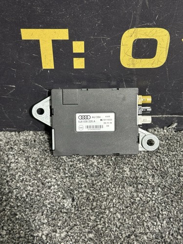 Audi TT 8J Antenne/Verstärker/Antennenmodul/Steuergerät - 8J8035225A