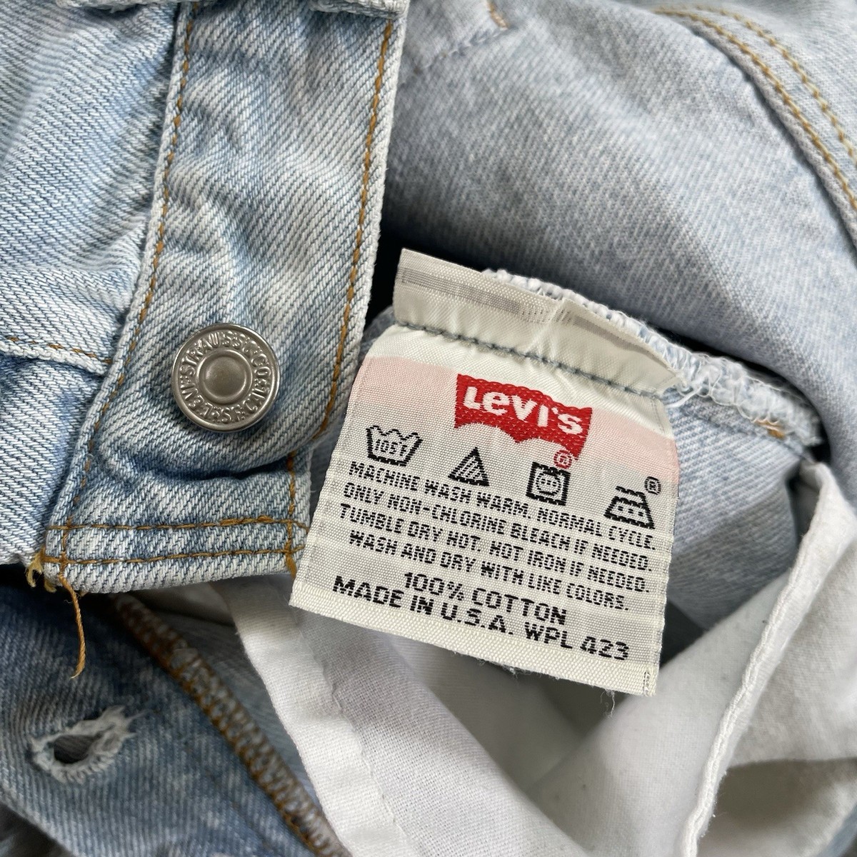 Vintage 90s Levi's 501 Jeans Button Fly Denim Light Wash USA Men's