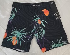Billabong Boardshorts Size 34. Brand New with Tags. Sundays / Airlite