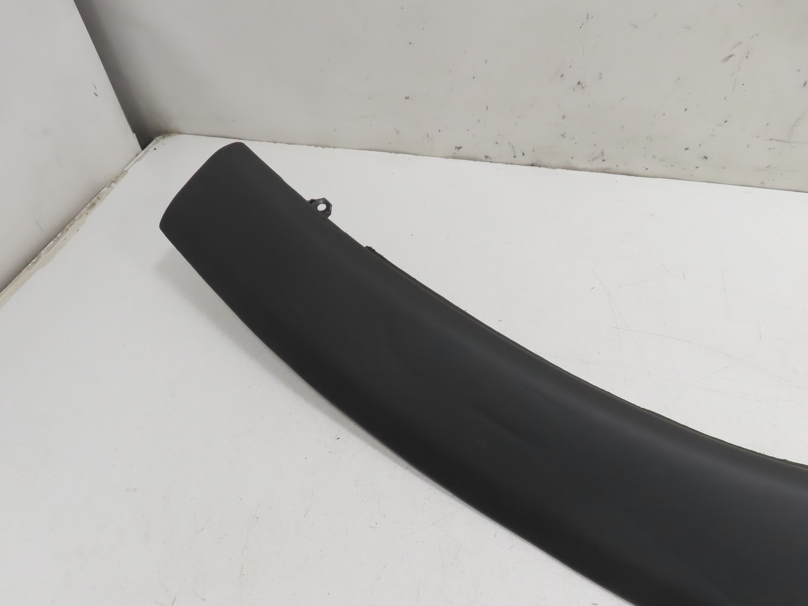 06 Lamborghini Gallardo #1310 Trim Pair Dashboard Gap Cover Panel LH & RH OEM 40