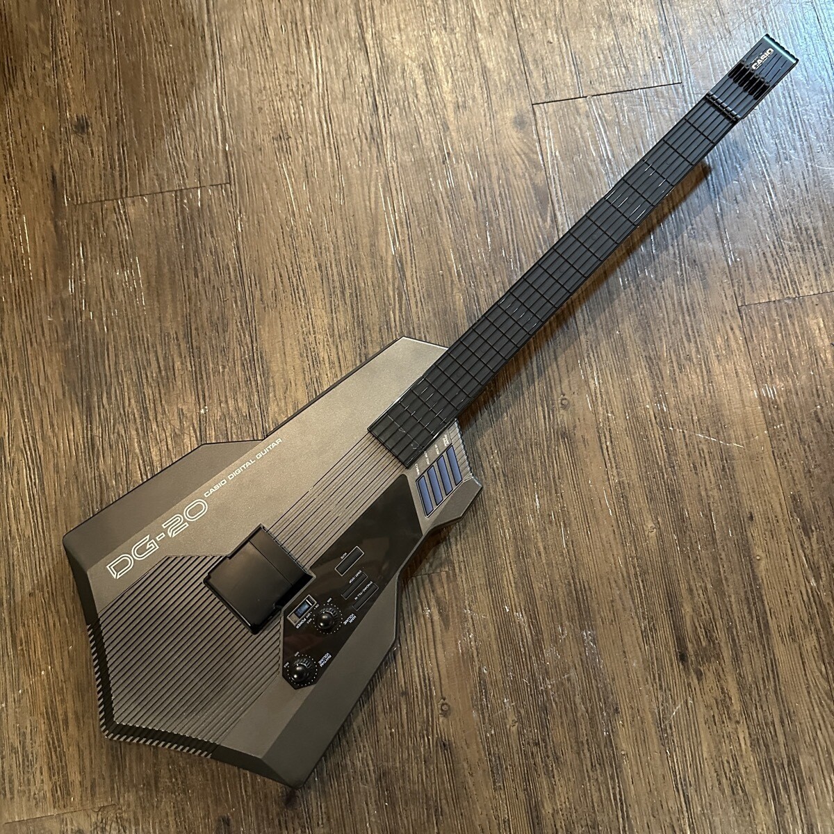 CASIO DG-20 デジタルギター Casio DG-20 Digital Guitar Synth Gray | Reverb