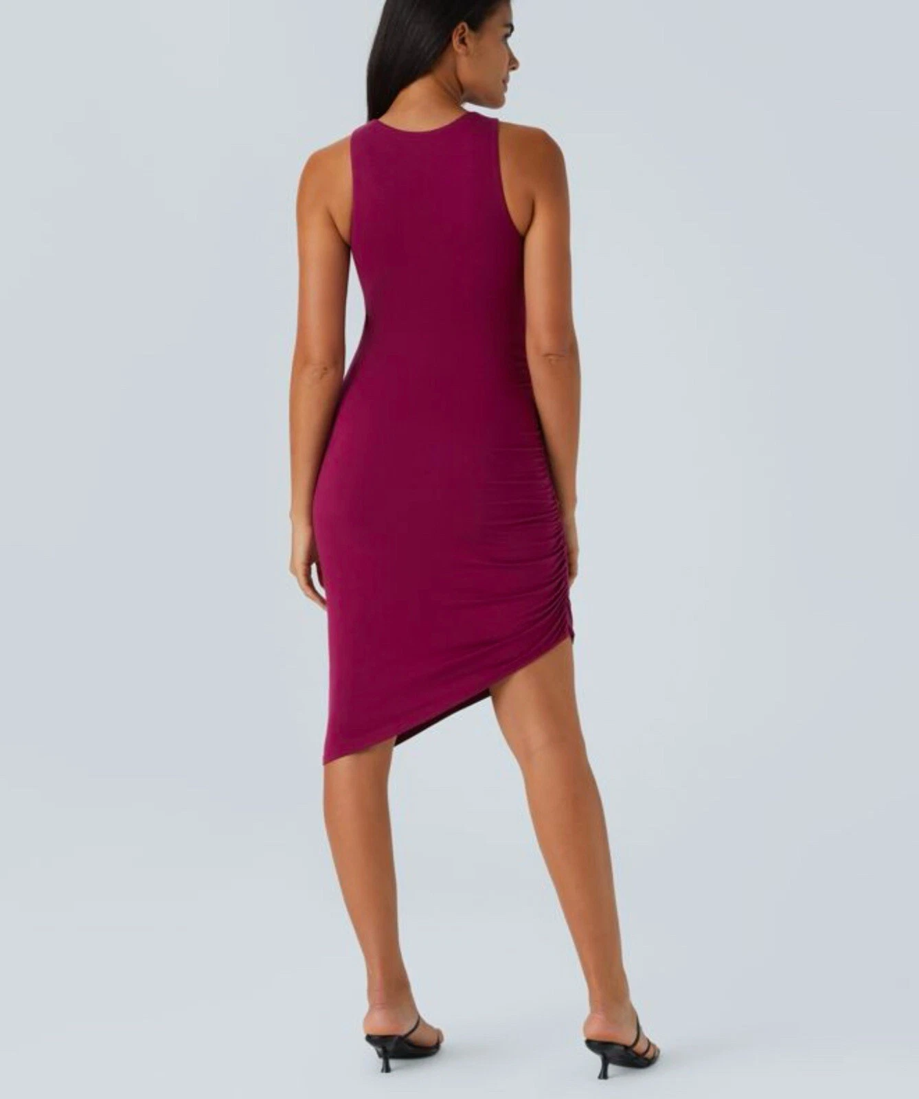 Mini abito San Valentino Halara girocollo increspato orlo asimmetrico bodycon nuovo con etichette medio