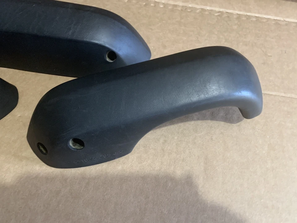 BMW E28 533I 535I M5 528I 528E OEM Interior Puerta Tirador Manija Apoyabrazos Negro EE. UU. Foto 4 de 4