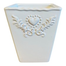 White Ceramic Plant Pot Planter Scalloped Edge Embossed Heart & Scroll Indoor